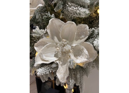 Новогодний цветок 