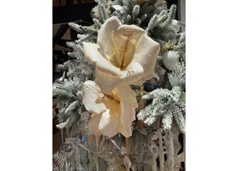 Новогодний цветок Гибискус 